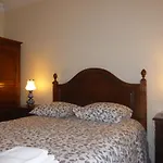 View Camelias House By Sixtyfive Boutique Dom wakacyjny Ericeira