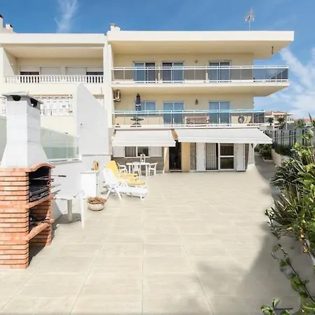 View Camelias House By Sixtyfive Boutique 度假居