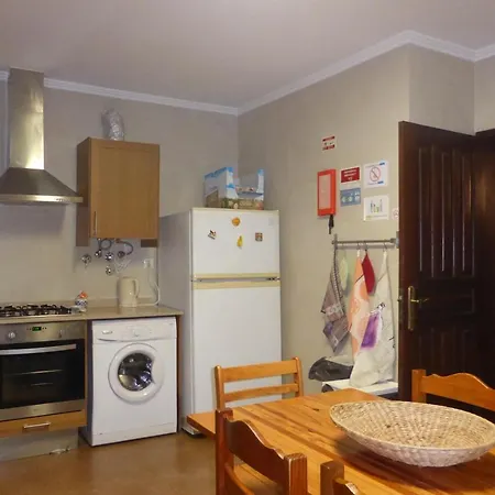 View Camelias House By Sixtyfive Boutique * 埃里塞拉