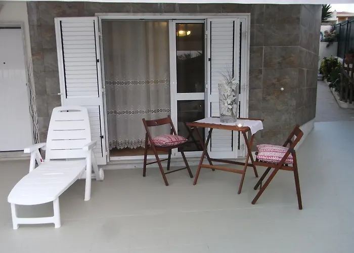 Vakantiehuis View Camelias House By Sixtyfive Boutique *